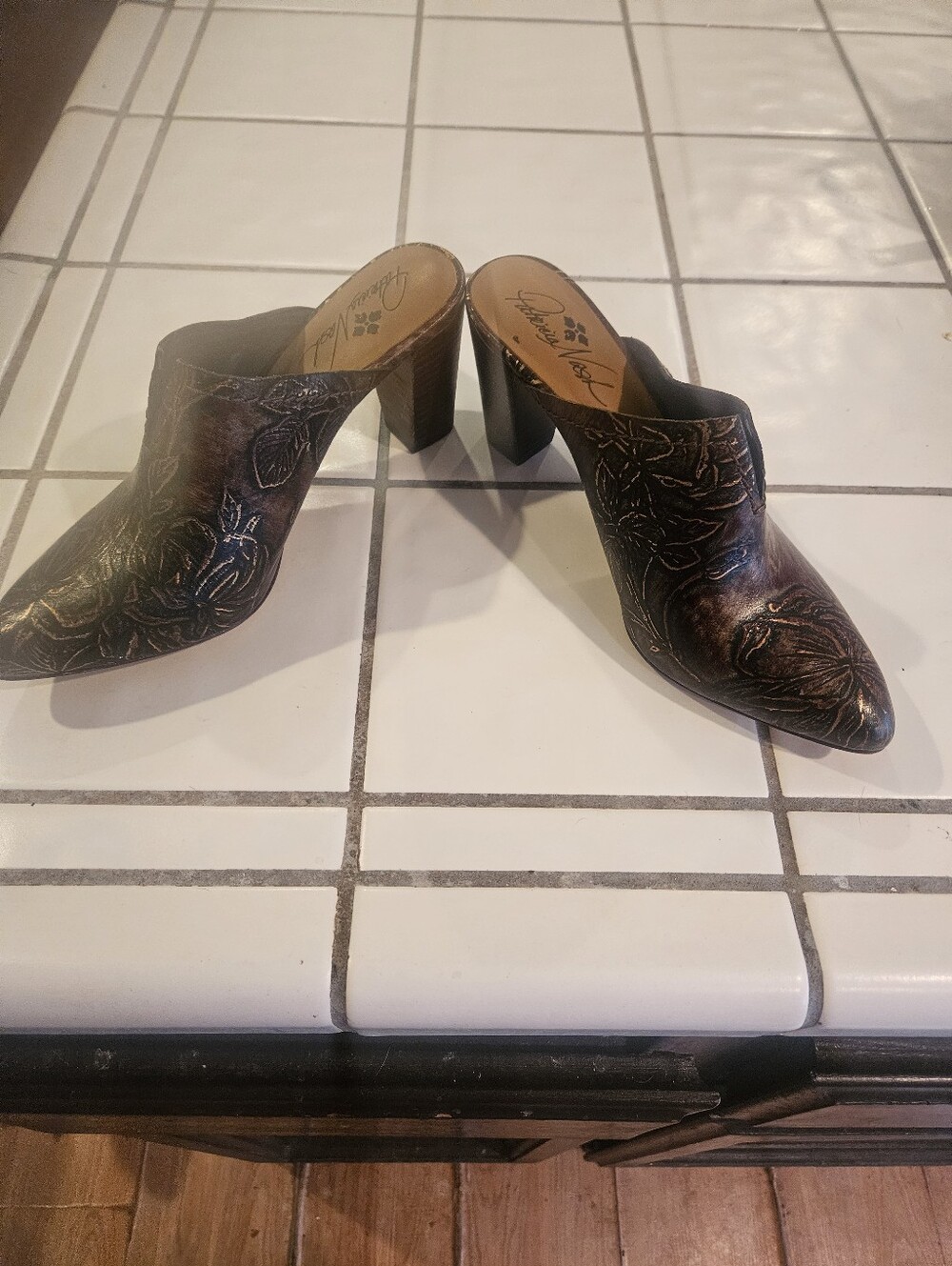 Patricia Nash Brown Gold Embossed Brown Leather Mule Heels